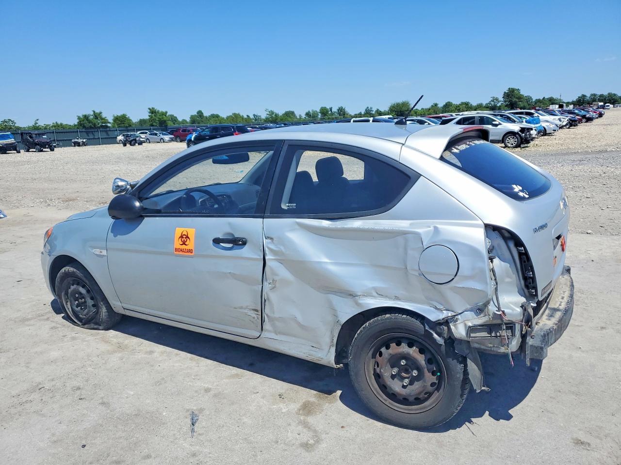 2007 Hyundai Accent Gs - Image 2