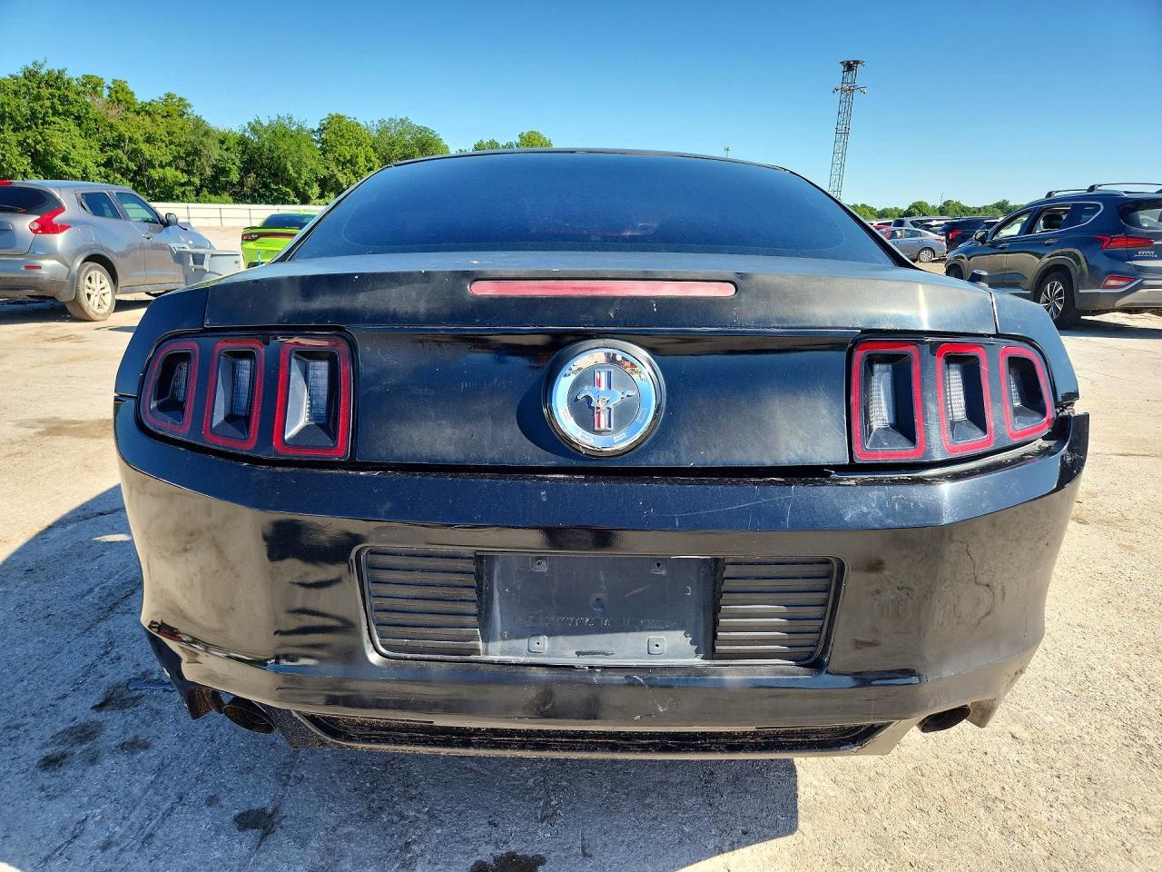 2014 Ford Mustang - Image 6
