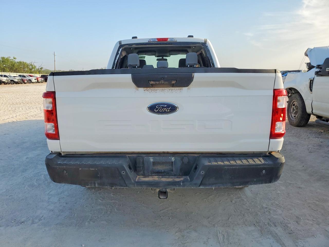 2022 Ford F150 - Image 6