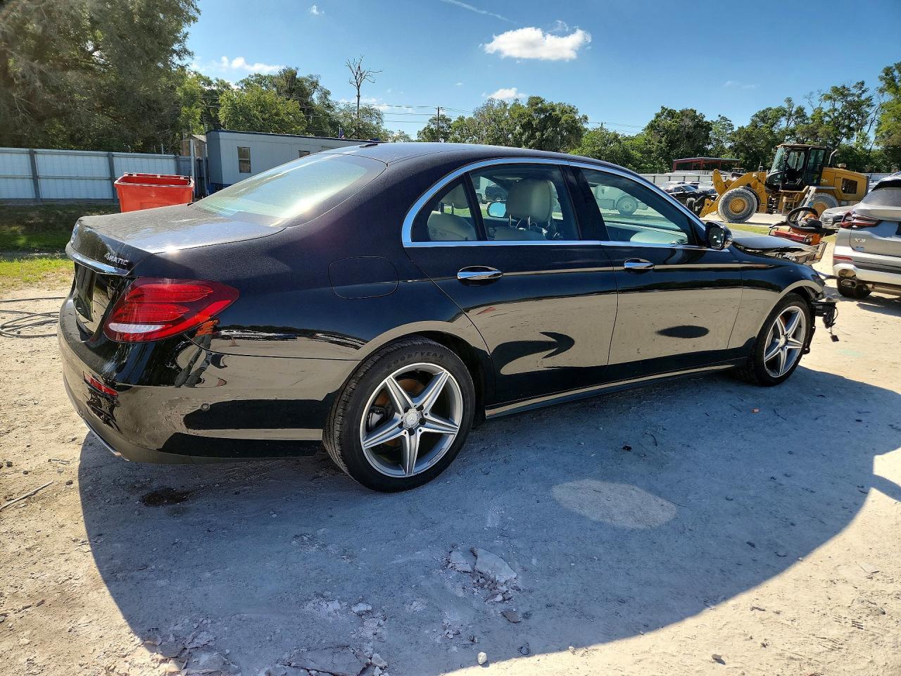 2017 Mercedes-Benz E 300 4Matic - Image 3