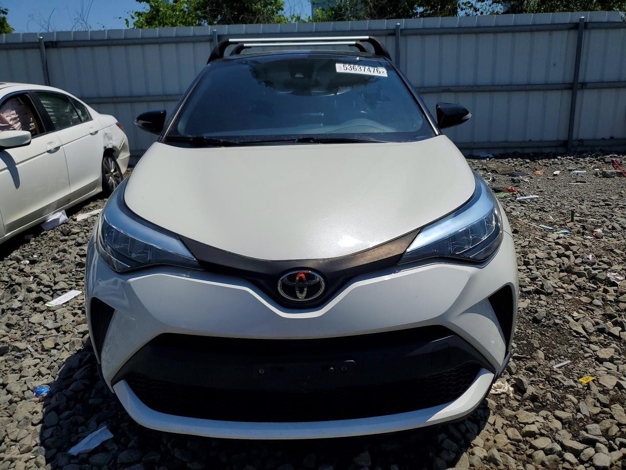 2020 Toyota C-Hr Xle - Image 5