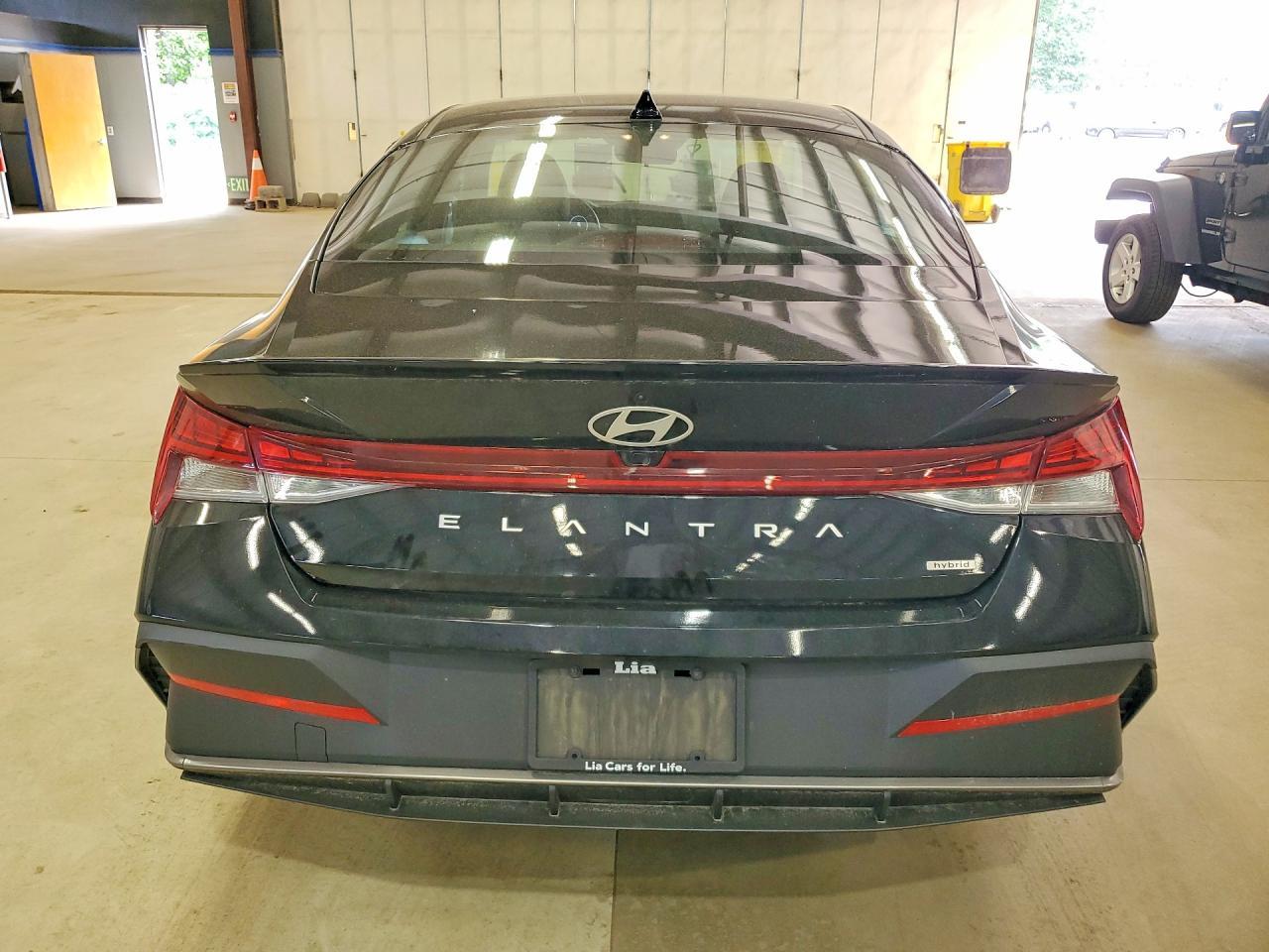 2025 Hyundai Elantra Hybrid Sel Sport - Фото 6