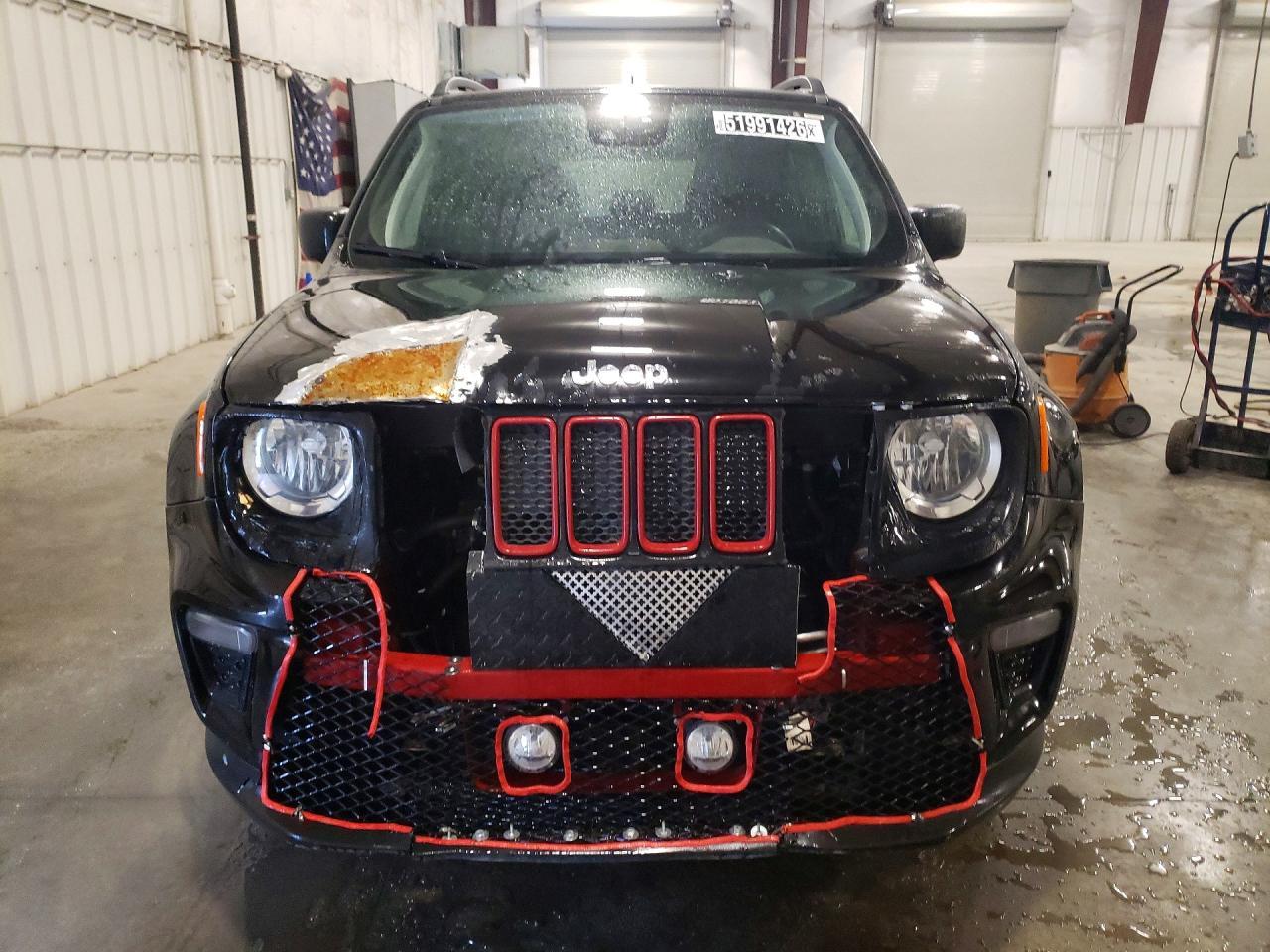 2022 Jeep Renegade Latitude - Фото 5