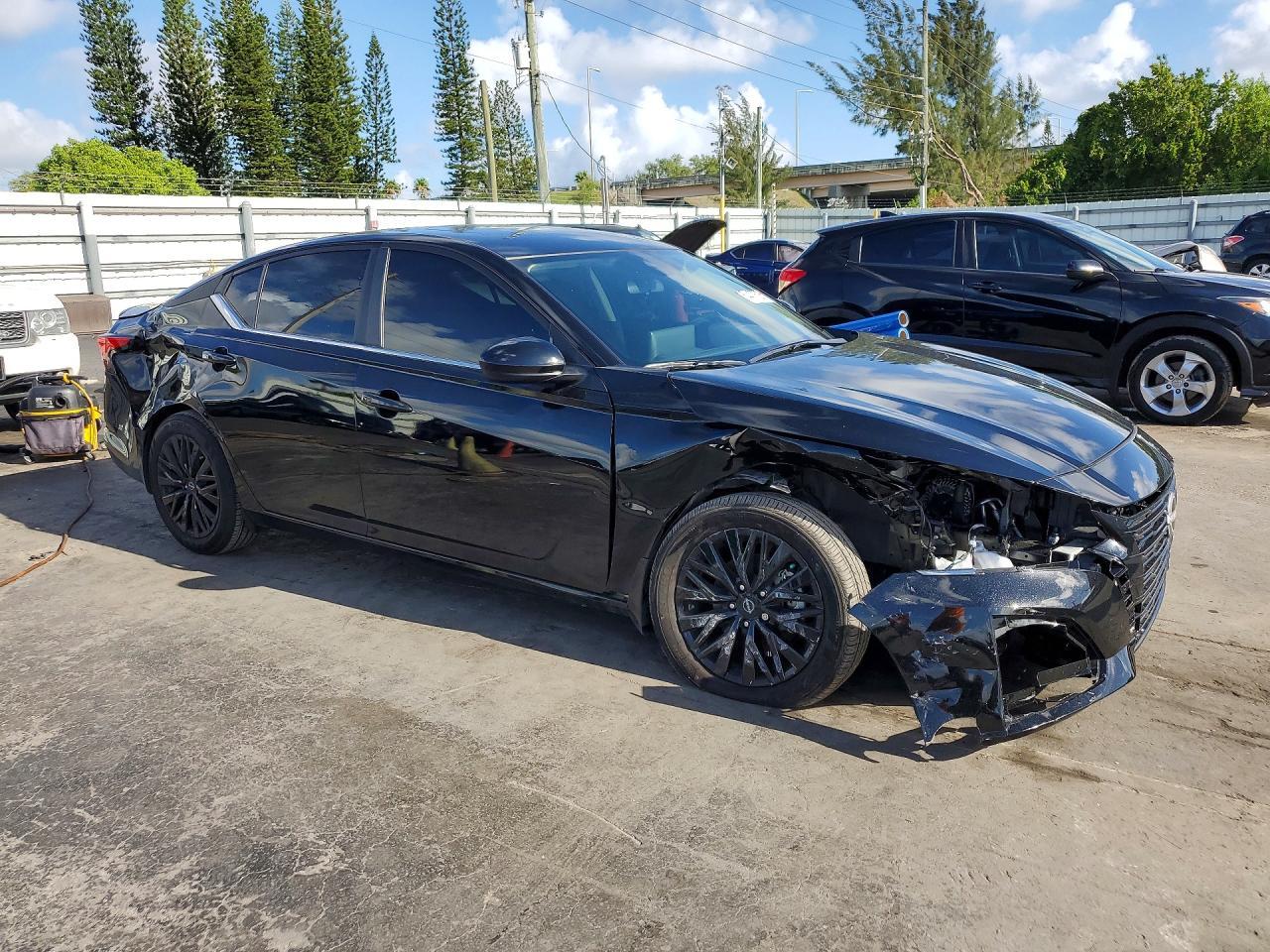 2025 Nissan Altima Sv - Фото 4