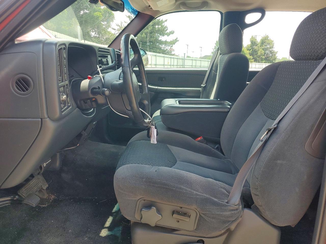 2002 Chevrolet Avalanche K1500 - Image 7