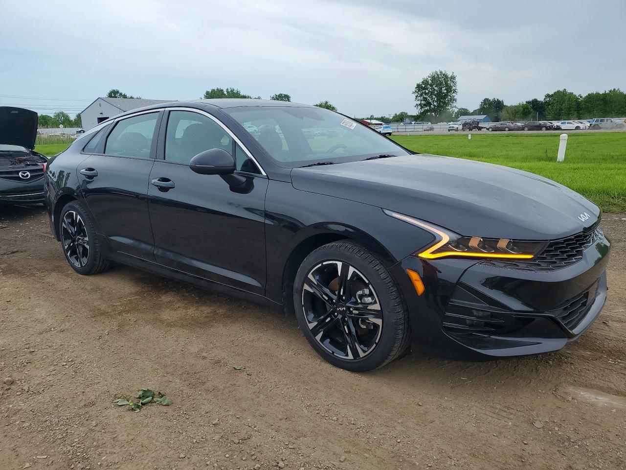 2024 Kia K5 Gt Line - Image 4