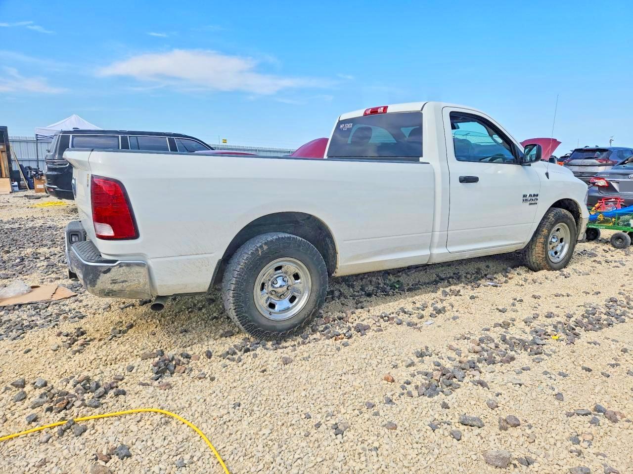 2022 Ram 1500 Classic Tradesman - Фото 3