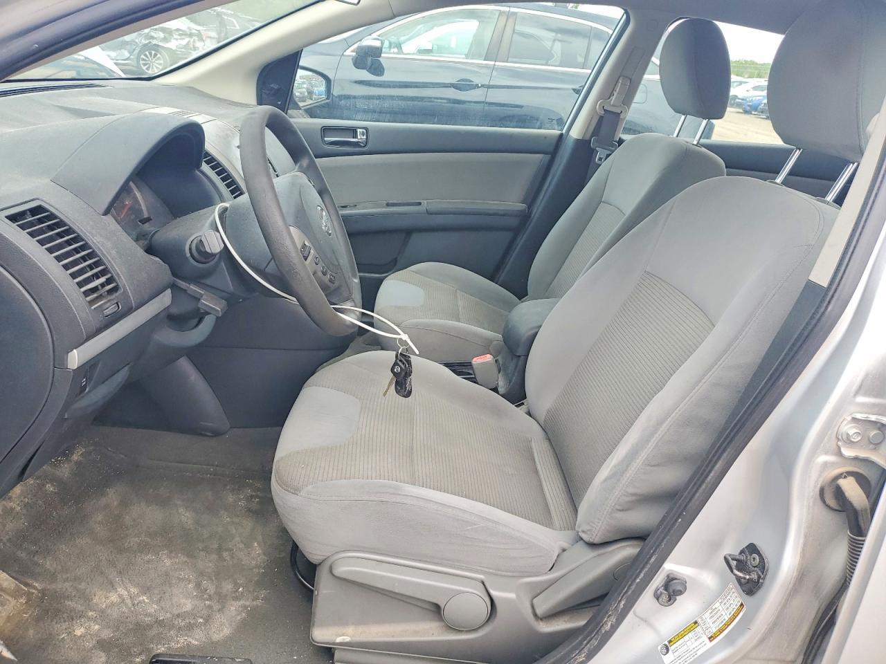 2011 Nissan Sentra 2.0 - Фото 7