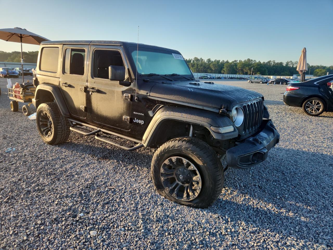 2018 Jeep Wrangler Unlimited Sahara - Image 4