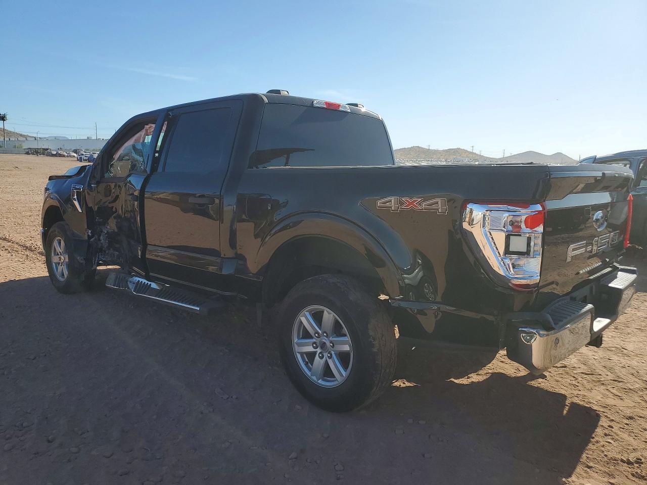2023 Ford F150 Supercrew - Фото 2