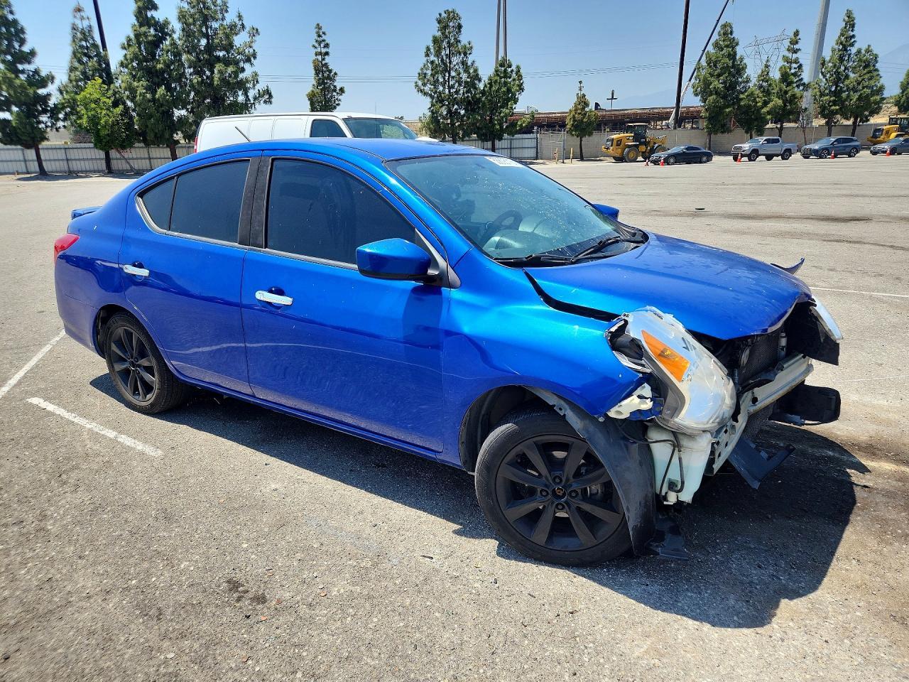 2017 Nissan Versa 1.6 Sv - Фото 4
