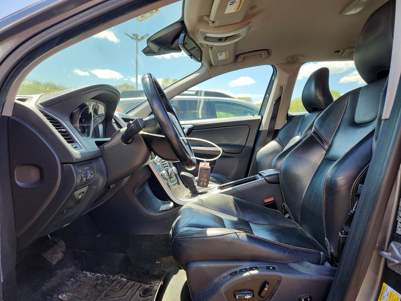 2017 Volvo Xc60 - Фото 7