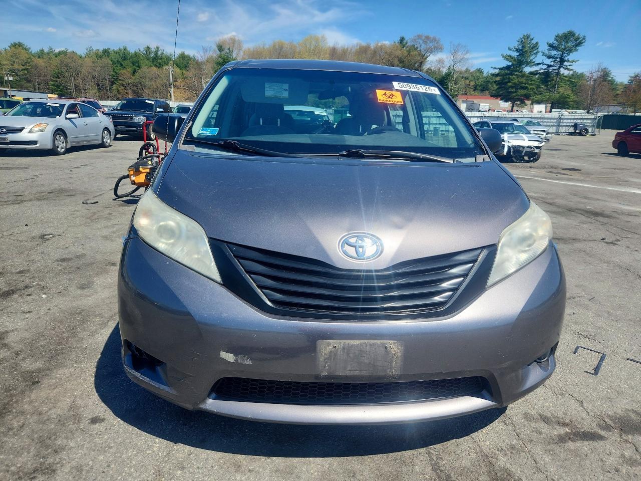 2014 Toyota Sienna L 7-Passenger - Фото 5