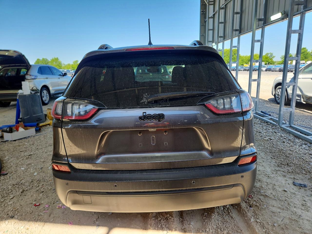 2021 Jeep Cherokee Latitude Plus - Фото 6