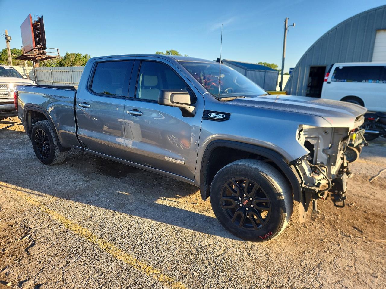2024 GMC Sierra K1500 Elevation - Image 4