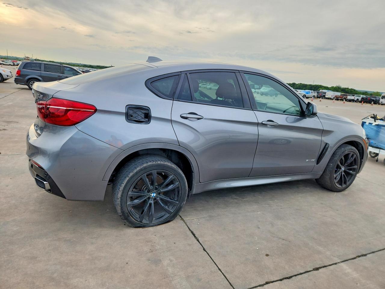 2019 BMW X6 Sdrive35I - Фото 3