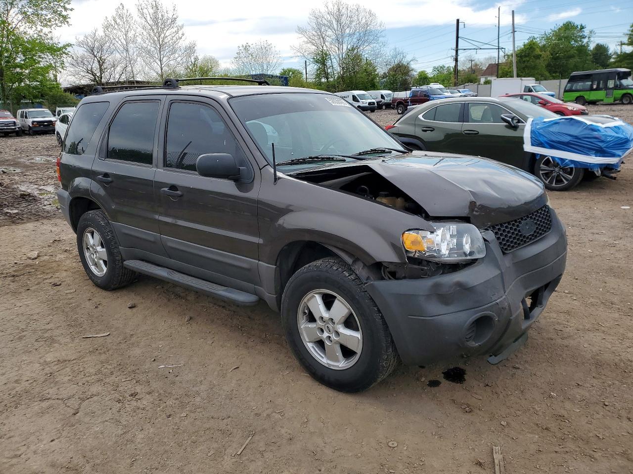 2006 Ford Escape Xls - Фото 4