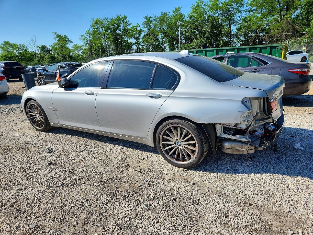 2014 BMW 750 Lxi - Image 2