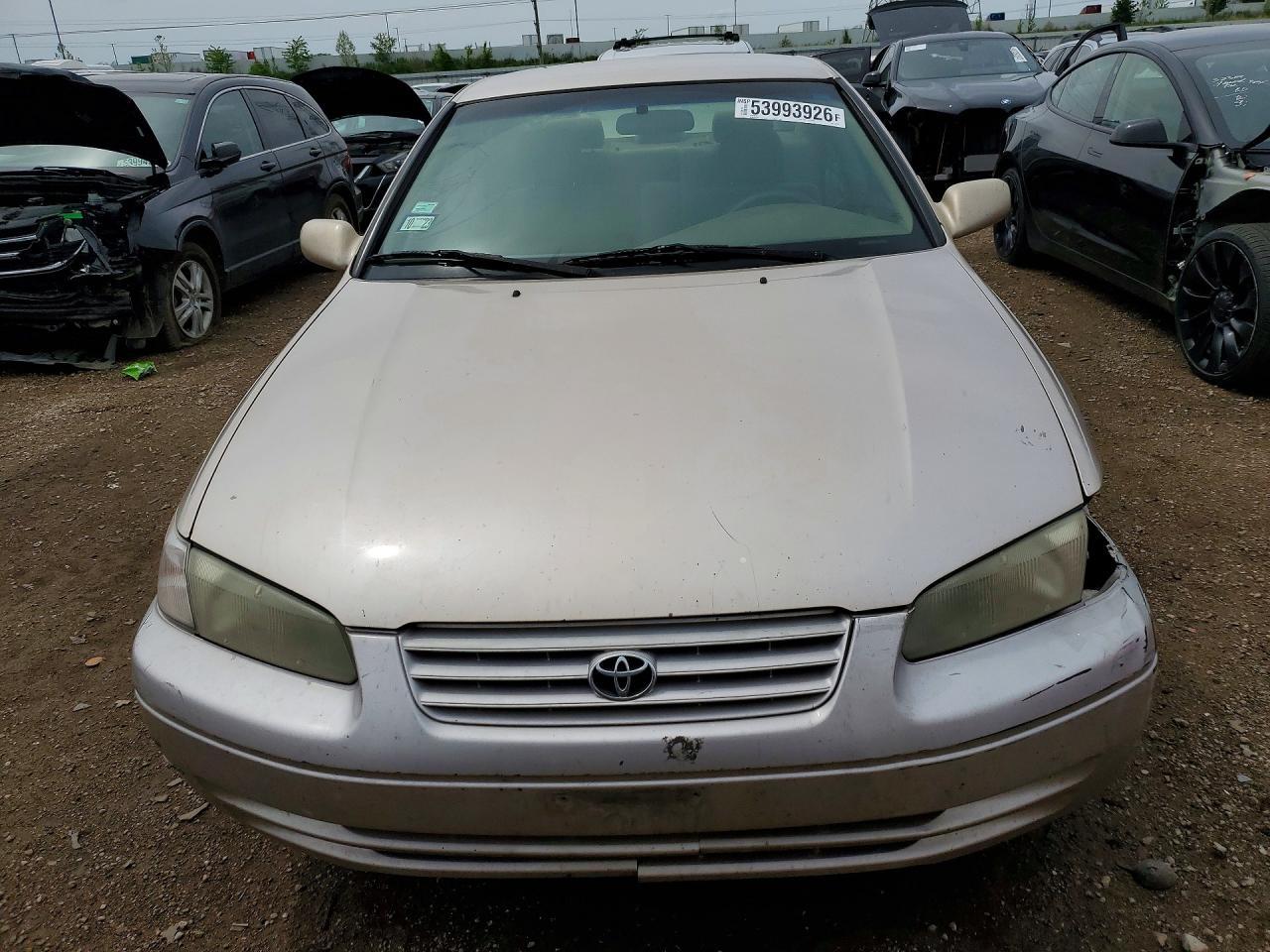 1999 Toyota Camry Ce - Фото 5