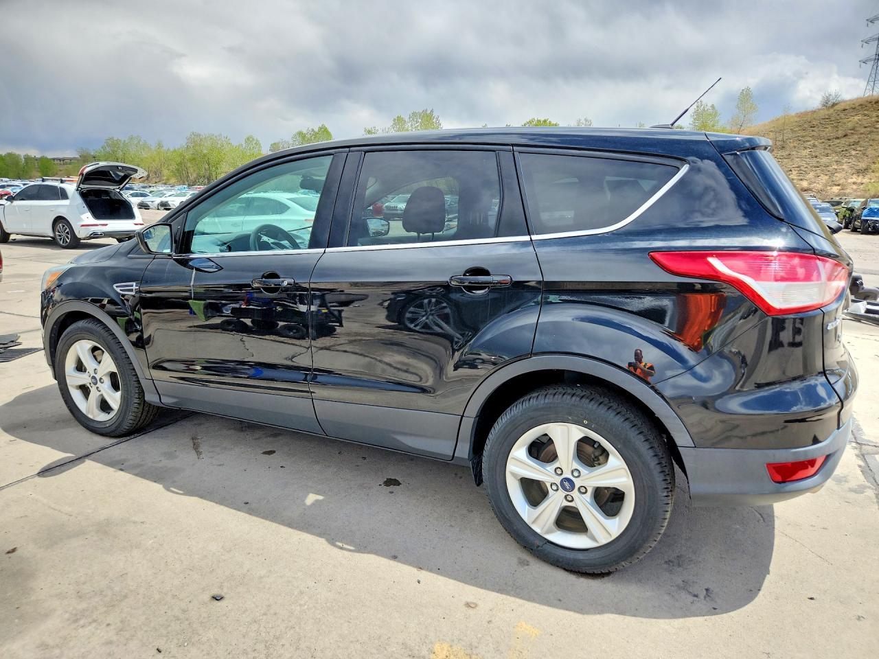 2015 Ford Escape Se - Фото 2
