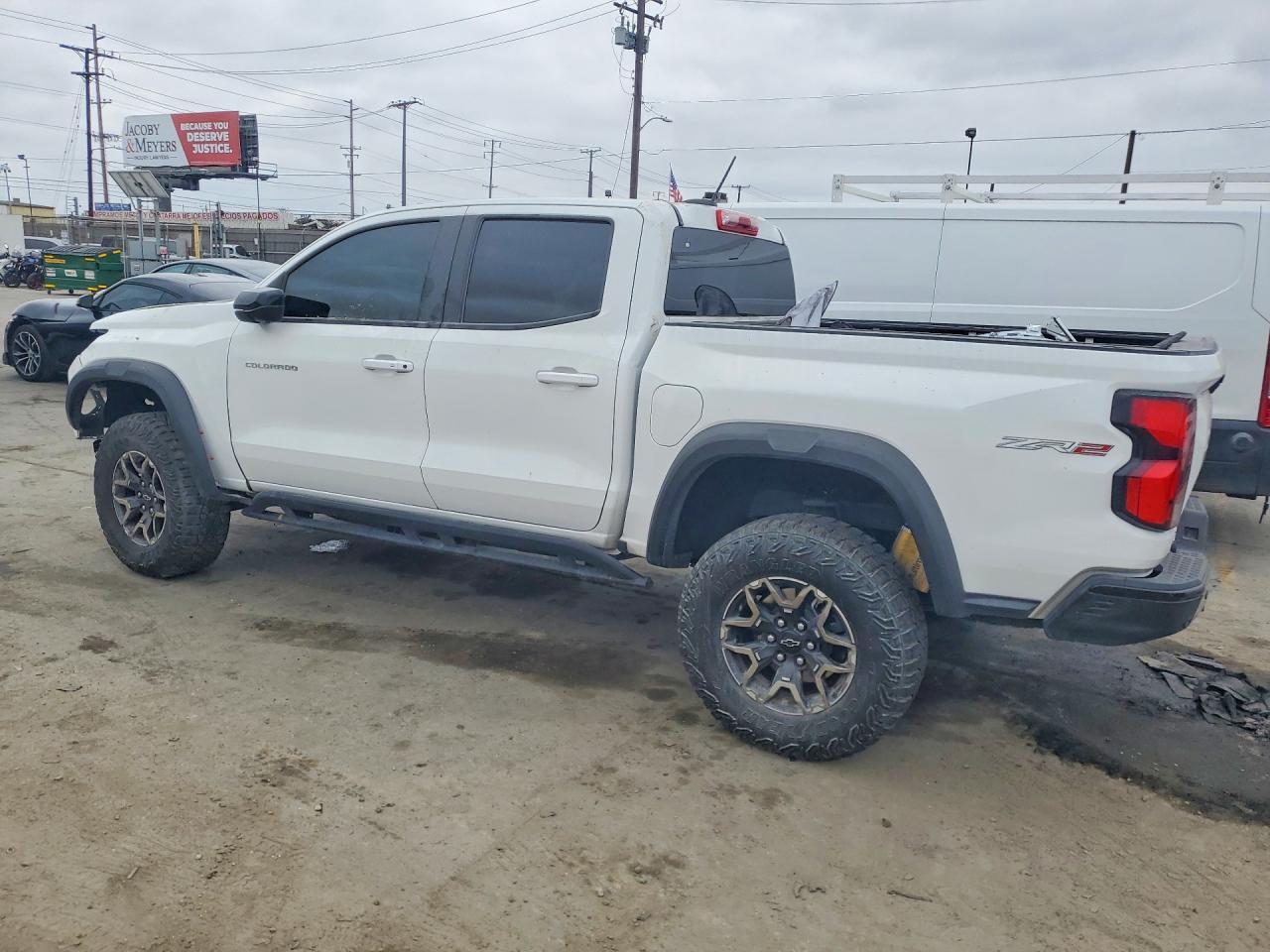 2024 Chevrolet Colorado Zr2 - Image 2