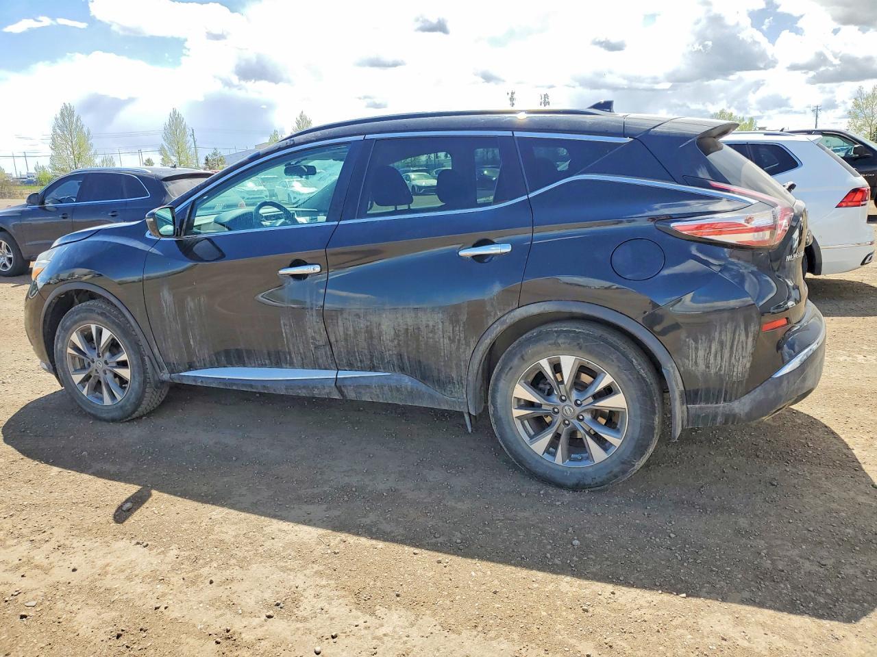 2017 Nissan Murano S - Image 2