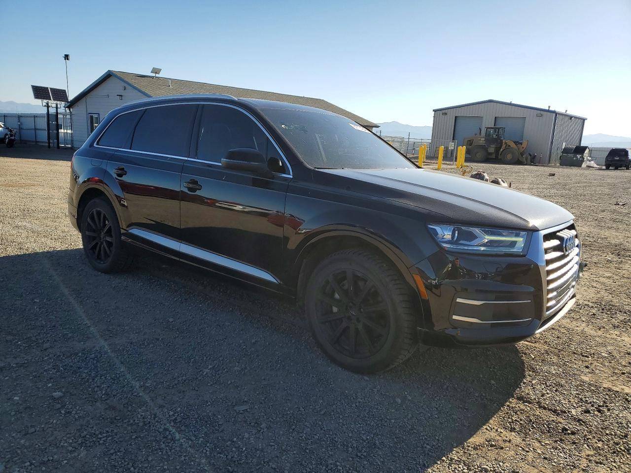 2018 Audi Q7 Premium - Image 4
