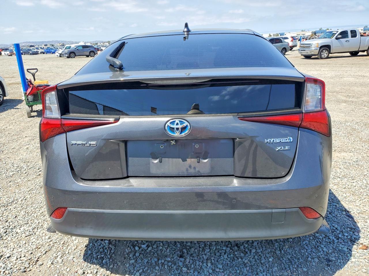 2021 Toyota Prius Xle - Фото 6