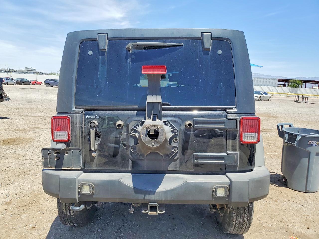 2014 Jeep Wrangler Unlimited Sport - Фото 6