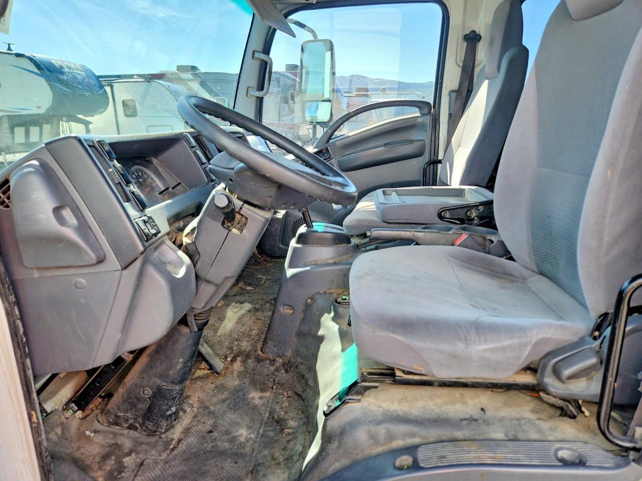 2016 Isuzu Npr Hd Box Truck - Фото 7