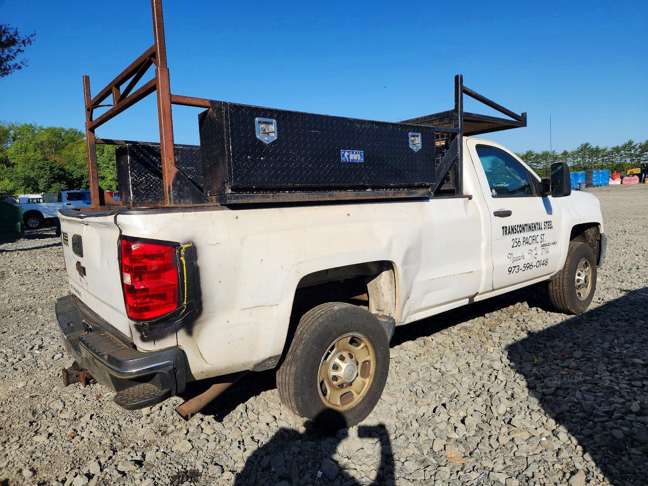 2016 Chevrolet Silverado C2500 Heavy Duty - Фото 3