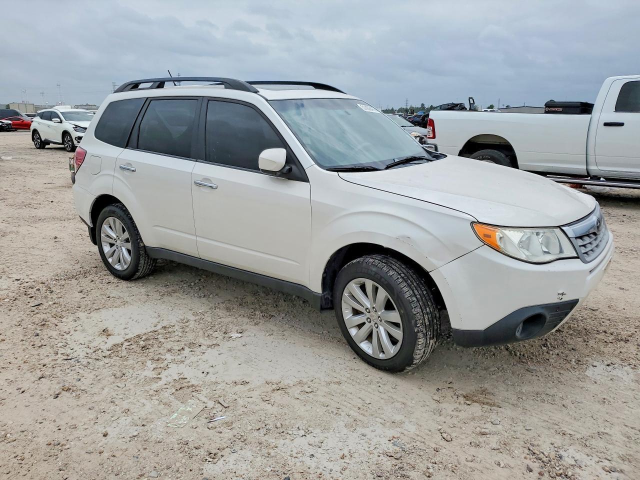 2011 Subaru Forester Limited - Фото 4