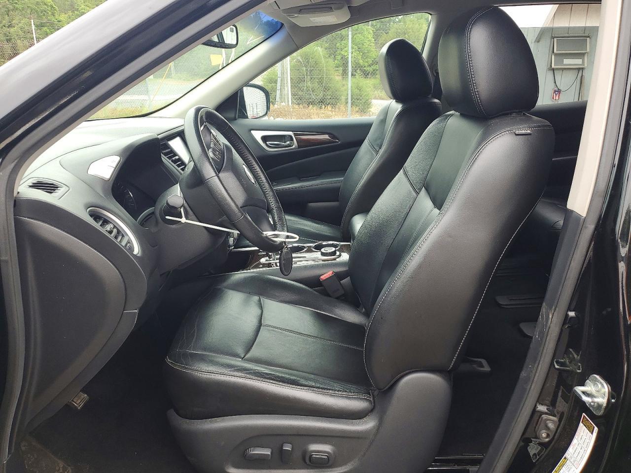 2013 Nissan Pathfinder S - Image 7