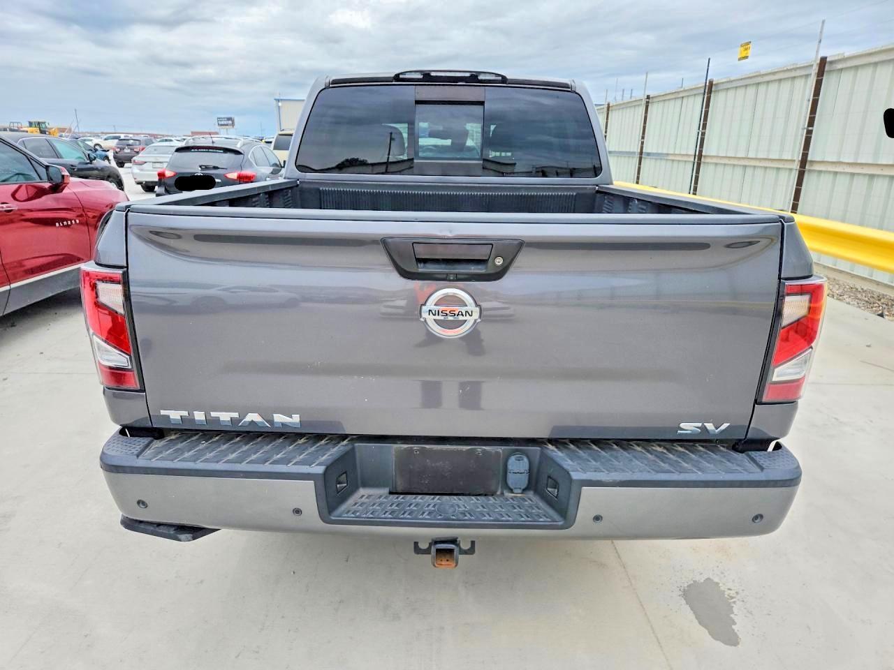 2020 Nissan Titan Sv - Фото 6
