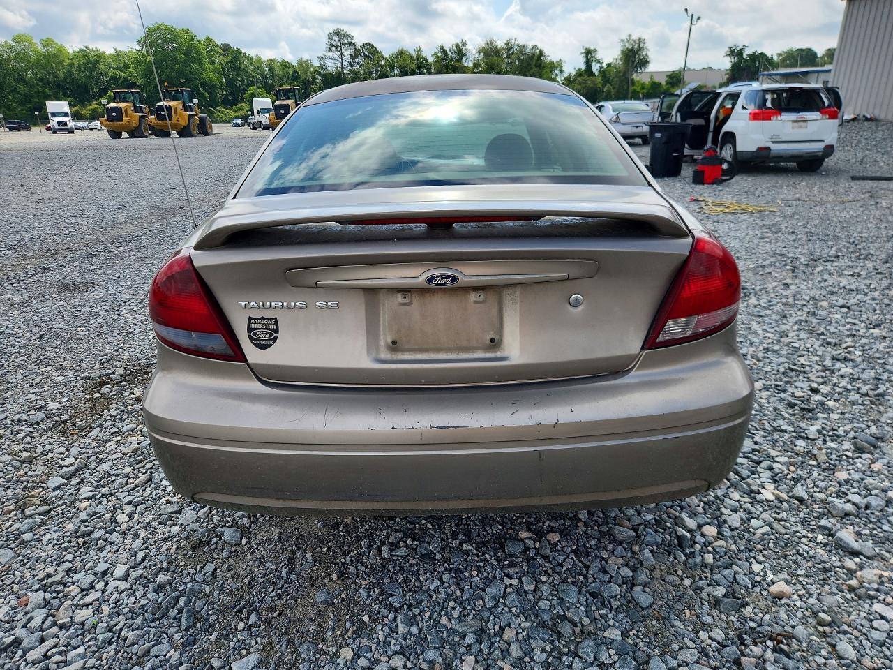 2004 Ford Taurus Se - Фото 6