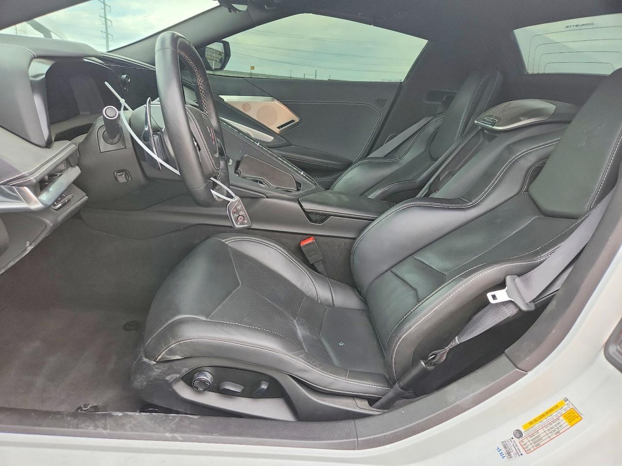 2025 Chevrolet Corvette Stingray 2Lt - Фото 7
