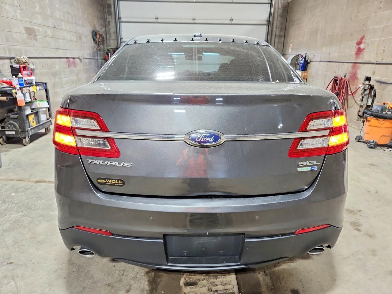 2017 Ford Taurus Sel - Фото 6