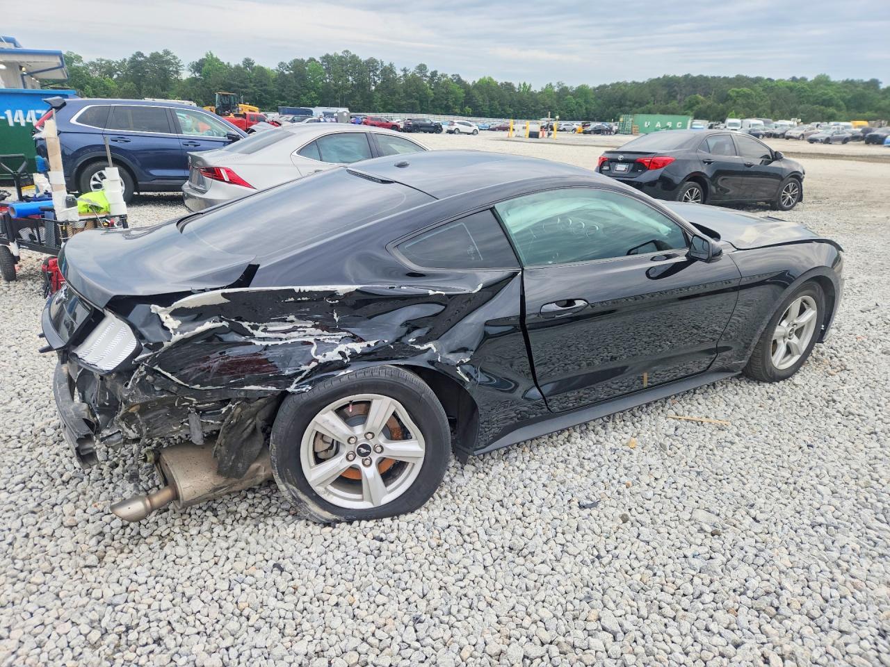 2019 Ford Mustang - Image 3