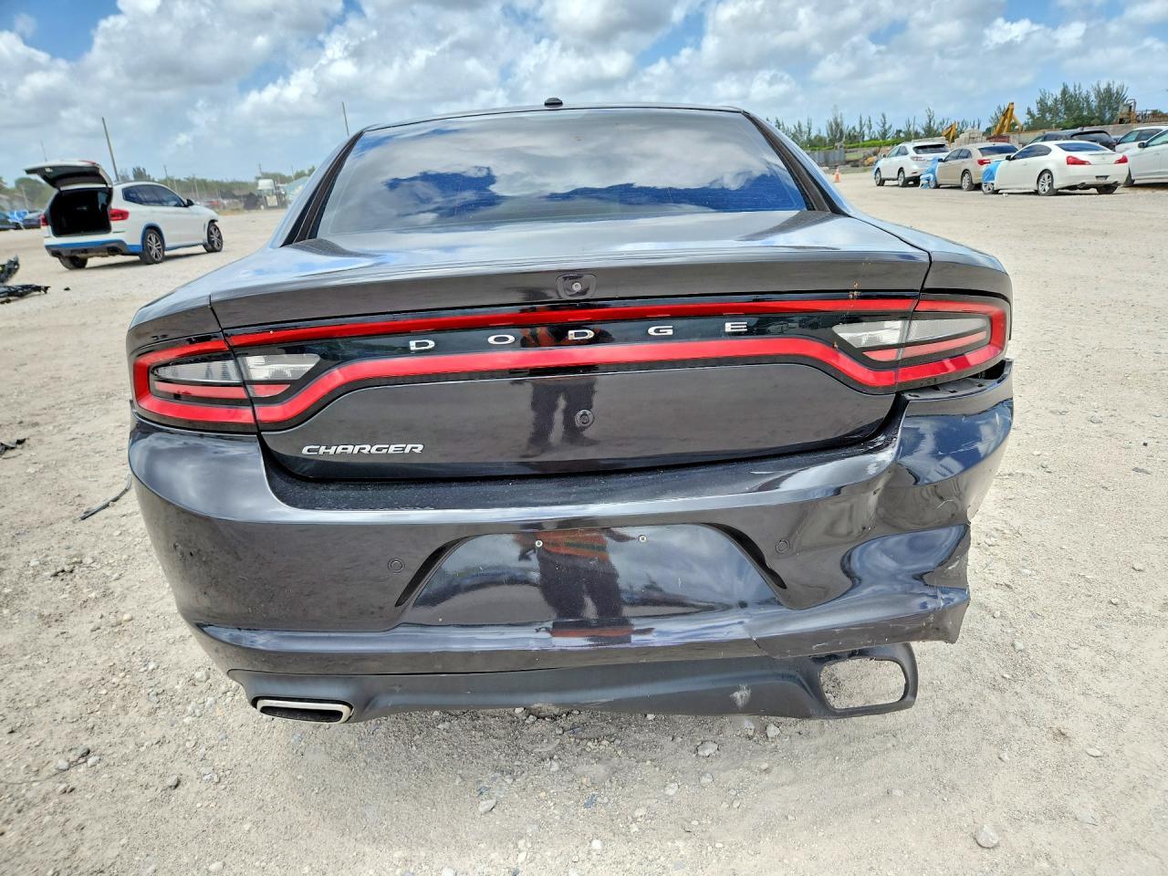 2021 Dodge Charger Sxt - Фото 6