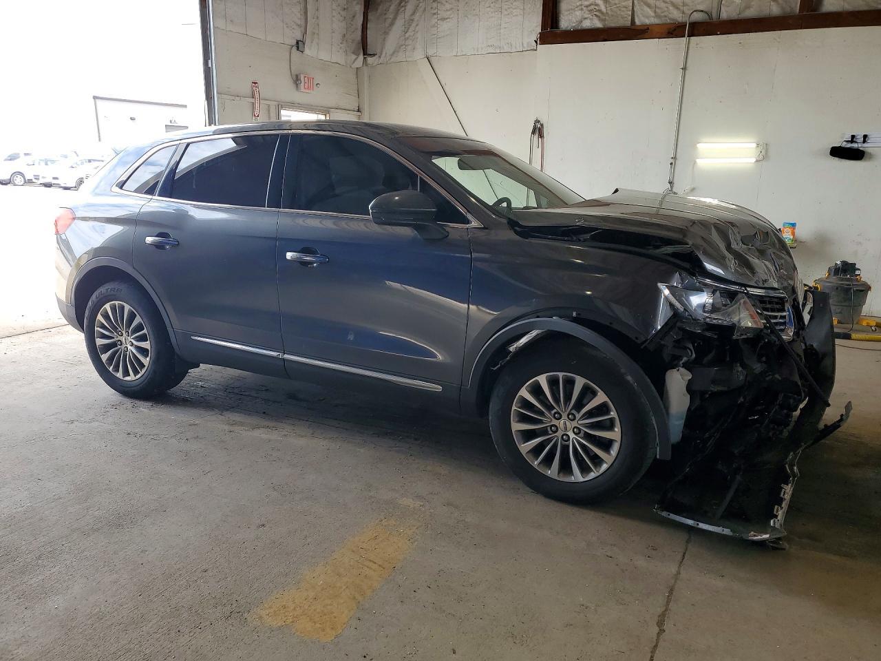2017 Lincoln Mkx Select - Image 4