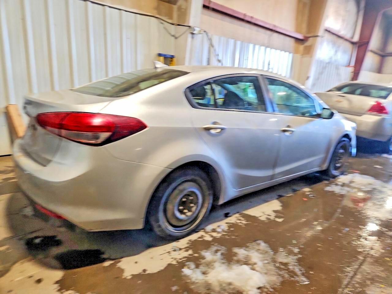 2018 Kia Forte Lx - Image 3