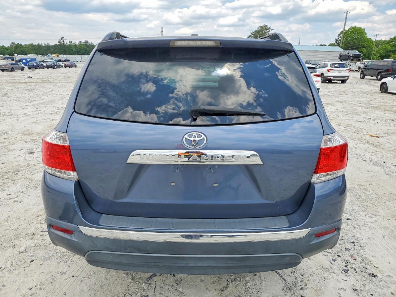 2012 Toyota Highlander Se - Фото 6