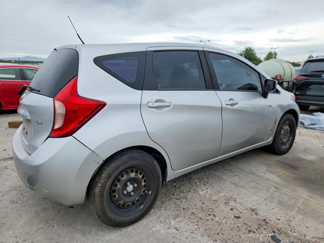 2016 Nissan Versa Note Sv - Фото 3