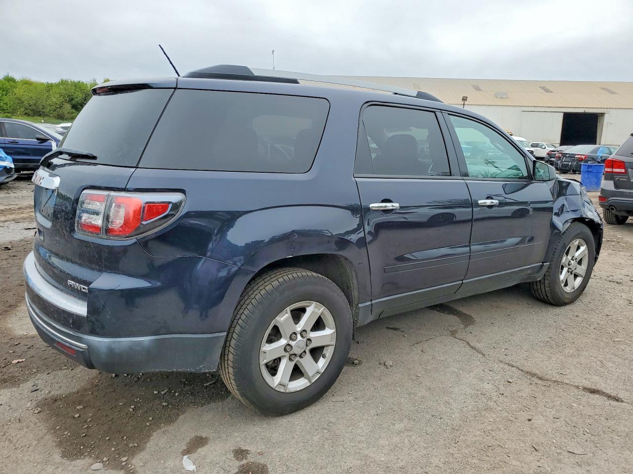 2015 GMC Acadia Sle - Image 3