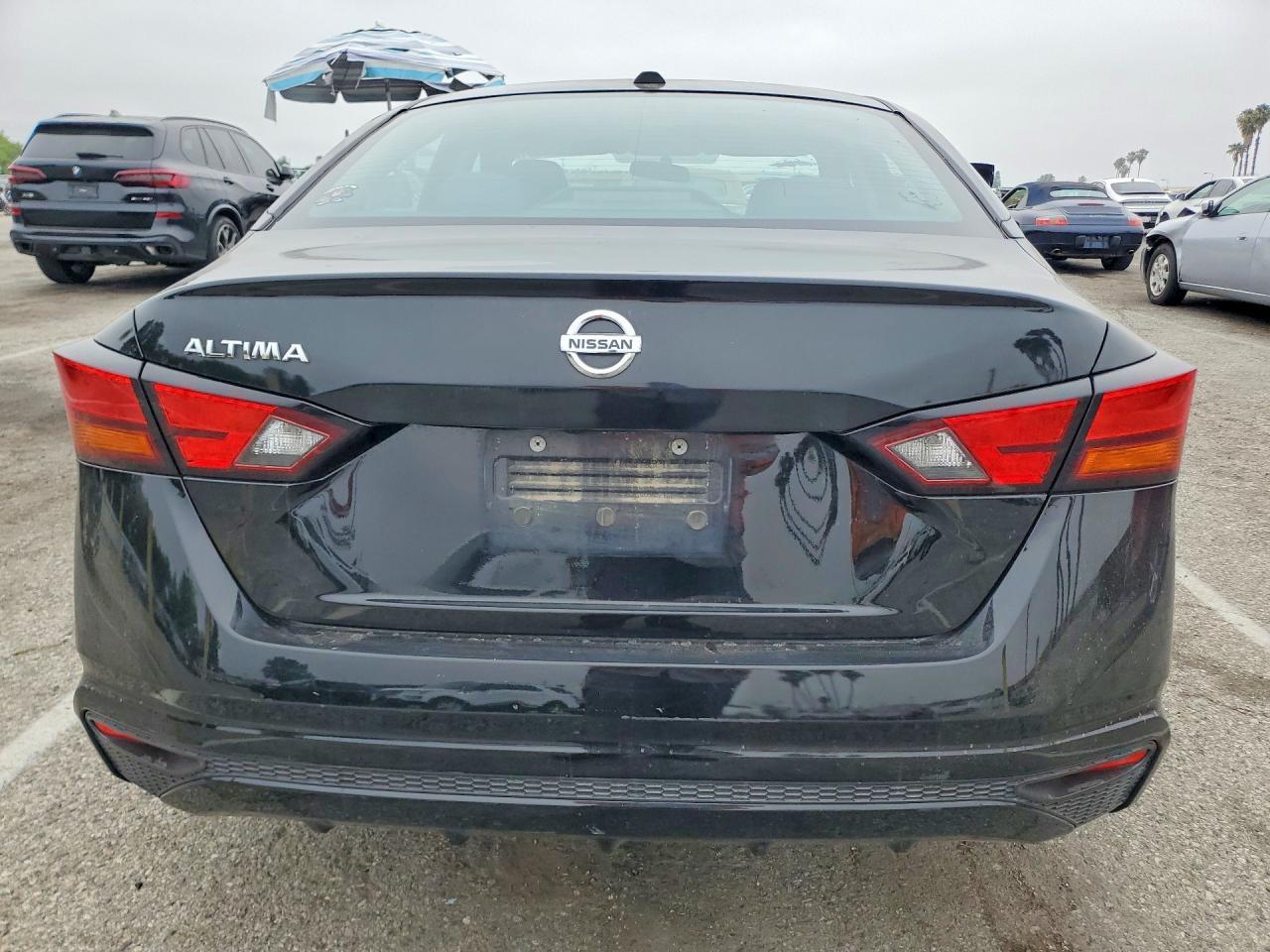 2020 Nissan Altima S - Фото 6