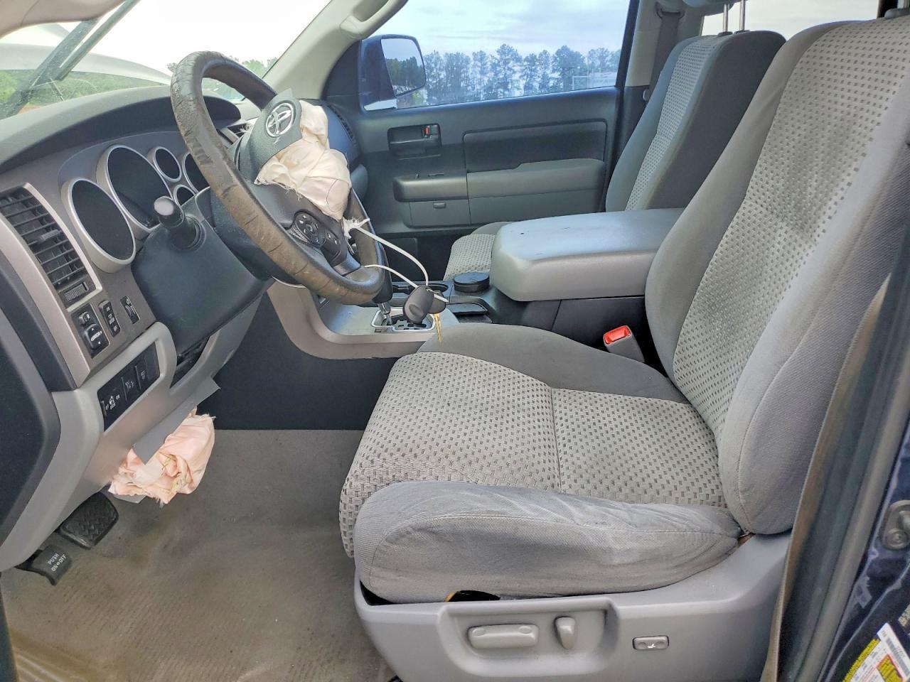 2010 Toyota Tundra Double Cab Sr5 - Image 7