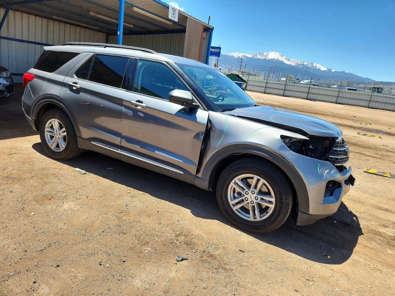 2023 Ford Explorer Xlt - Image 4