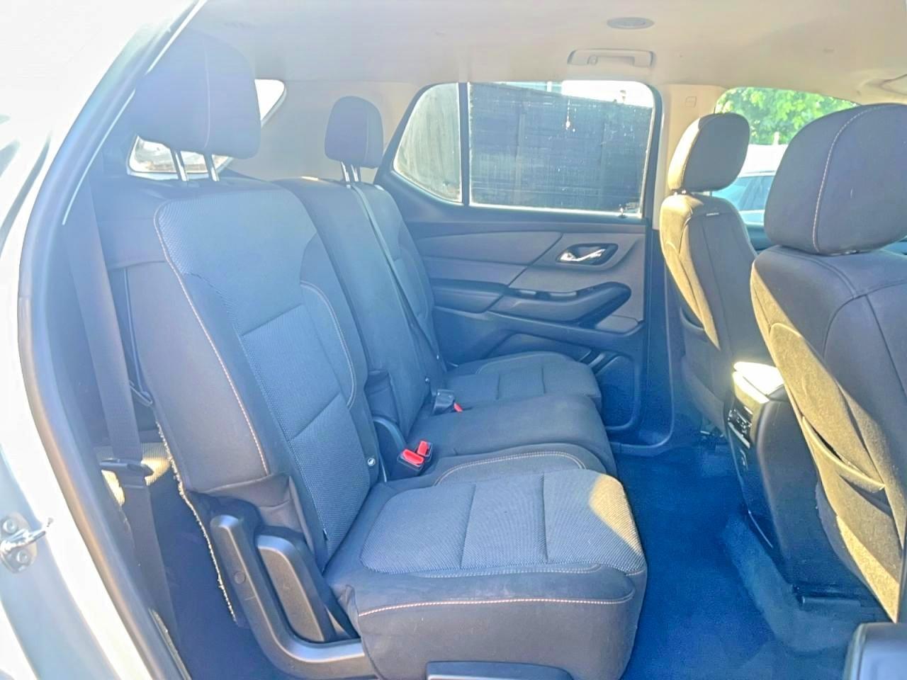 2020 Chevrolet Traverse Ls - Фото 6
