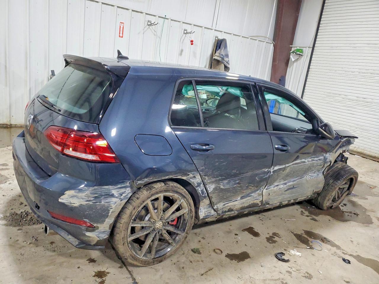 2021 Volkswagen Gti S - Фото 3