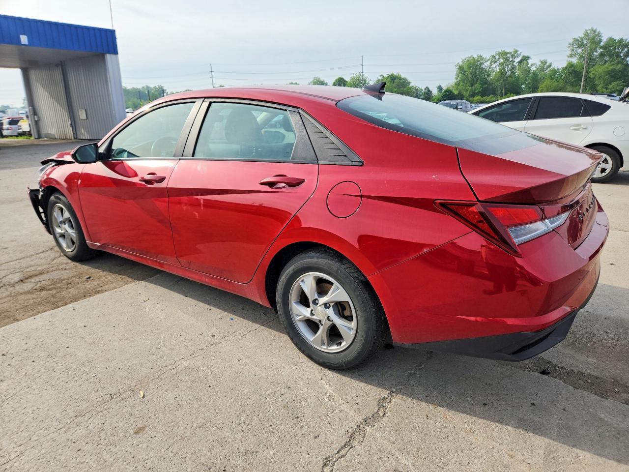 2021 Hyundai Elantra Se - Image 2